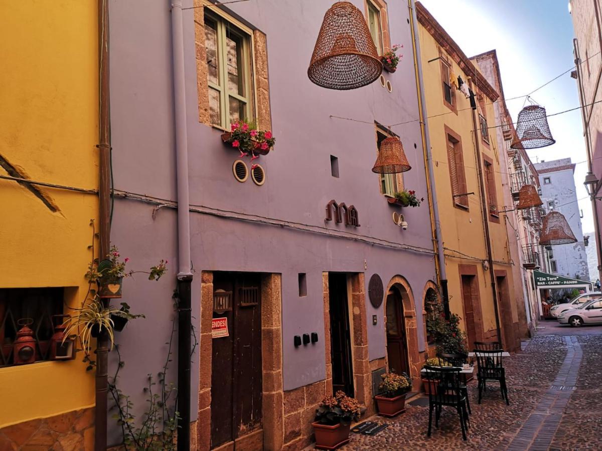 Casa Pagio Hotell Bosa Eksteriør bilde